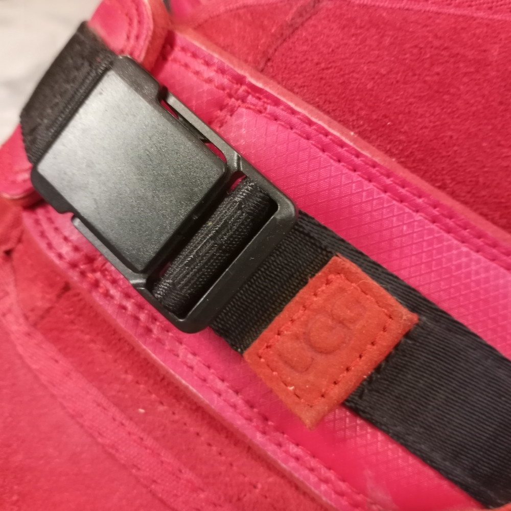 UGG Neumel Snapback Chukka Red Boots Sherpa Wool - Men’s Size 9 - Picture 15 of 16